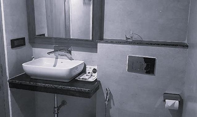 Hotel Skyking Dehradun Eksteriør billede