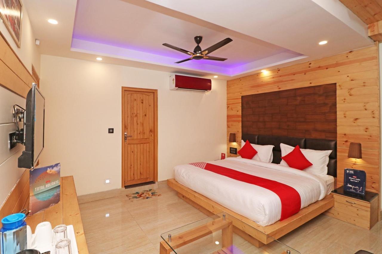 Hotel Skyking Dehradun Eksteriør billede