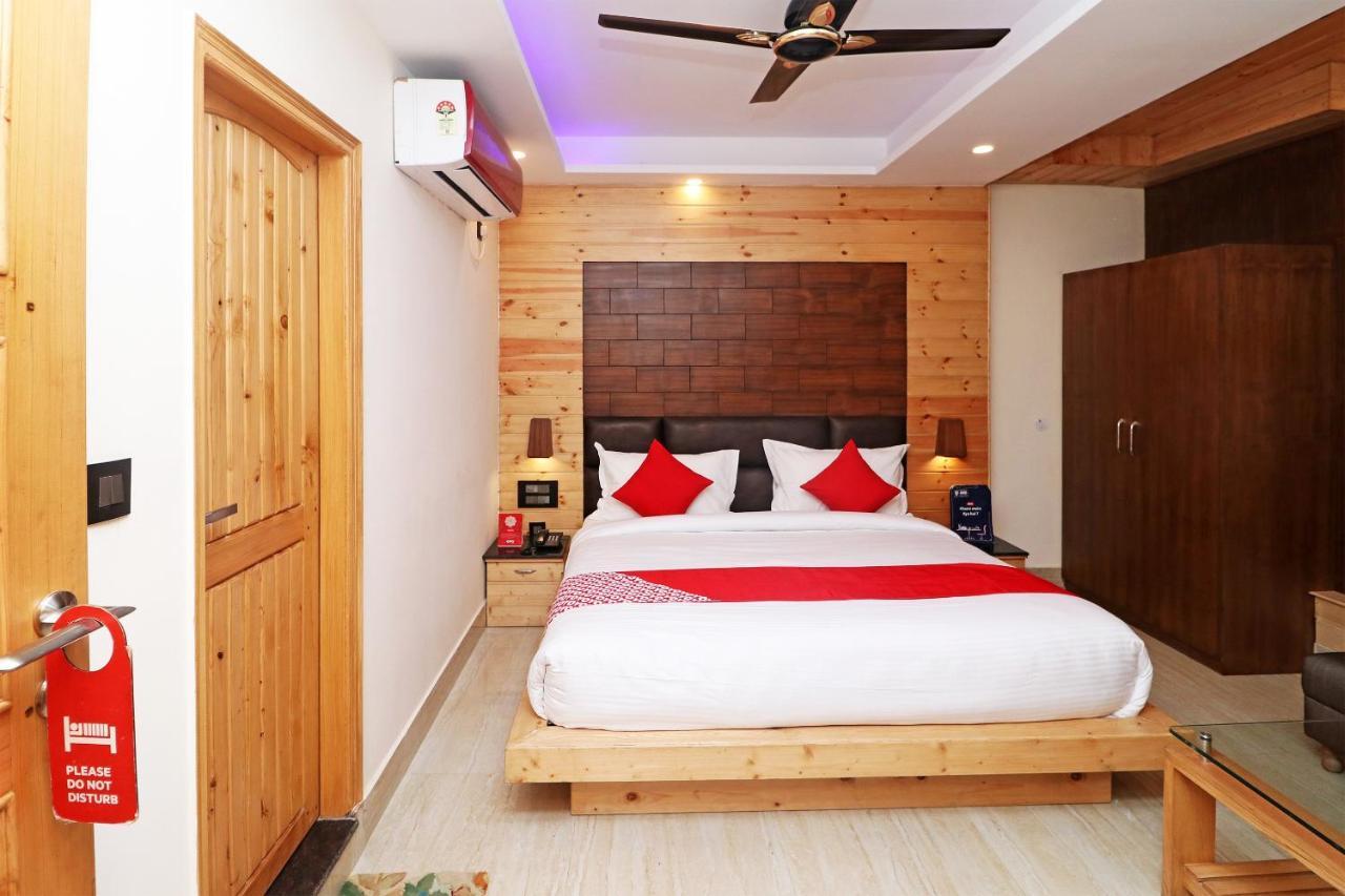 Hotel Skyking Dehradun Eksteriør billede